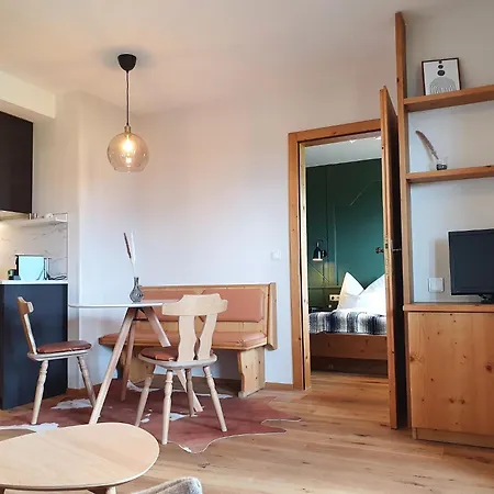 Alpenflair Apartment Mit Balkon - Inkl Parkplatz #5 Innsbruck Exteriér fotografie